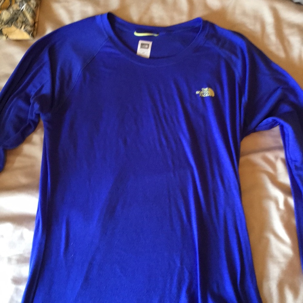 North face long sleeve women’s T-shirt